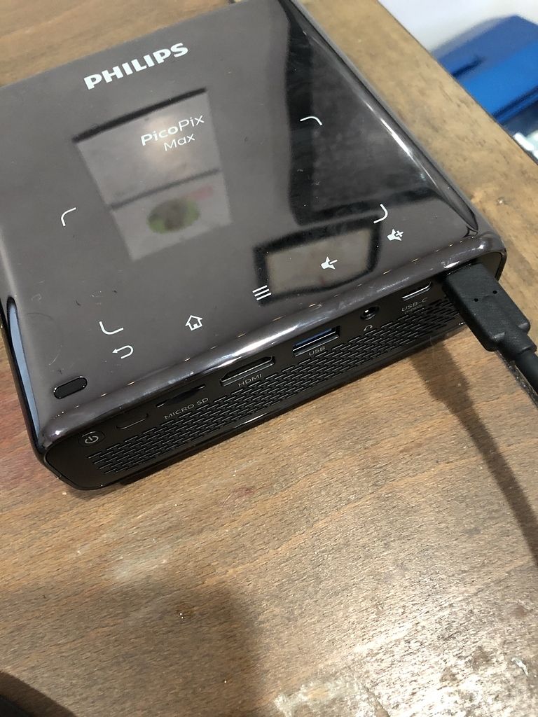 Philips モバイルプロジェクター PicoPix Max （鮮やかでくっきり 